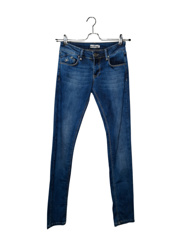 Mėlyni džinsai, XS