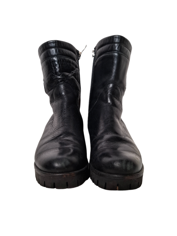 Juodi odiniai auliniai batai, 36