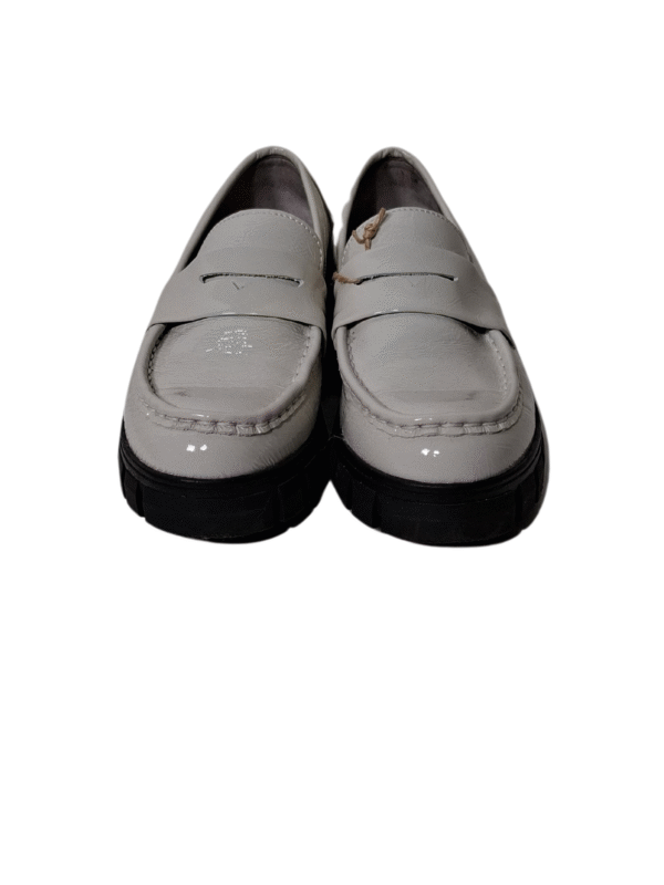 Balti lakuoti bateliai, 37 dydis