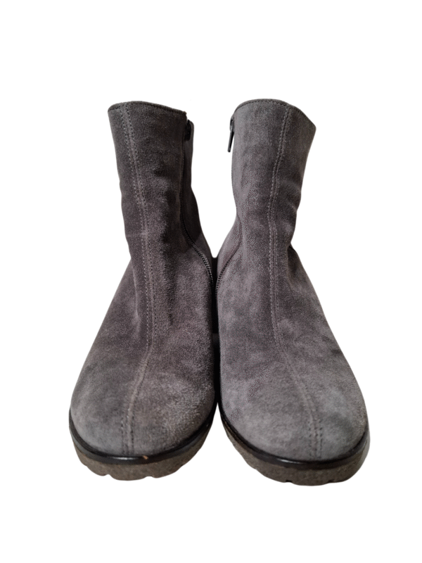 Pilki verstos odos auliniai batai, 37 dydis