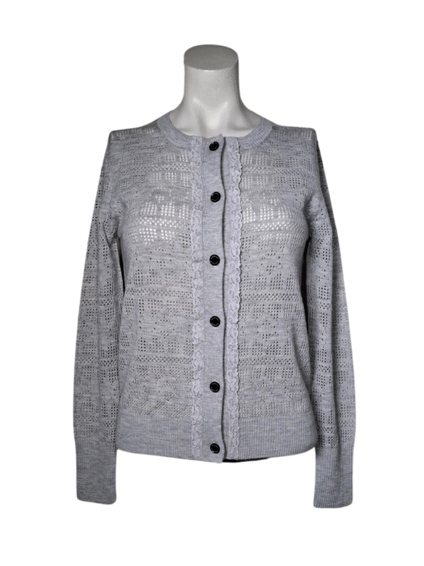 Šviesiai pilkas vilnonis megztinis, S