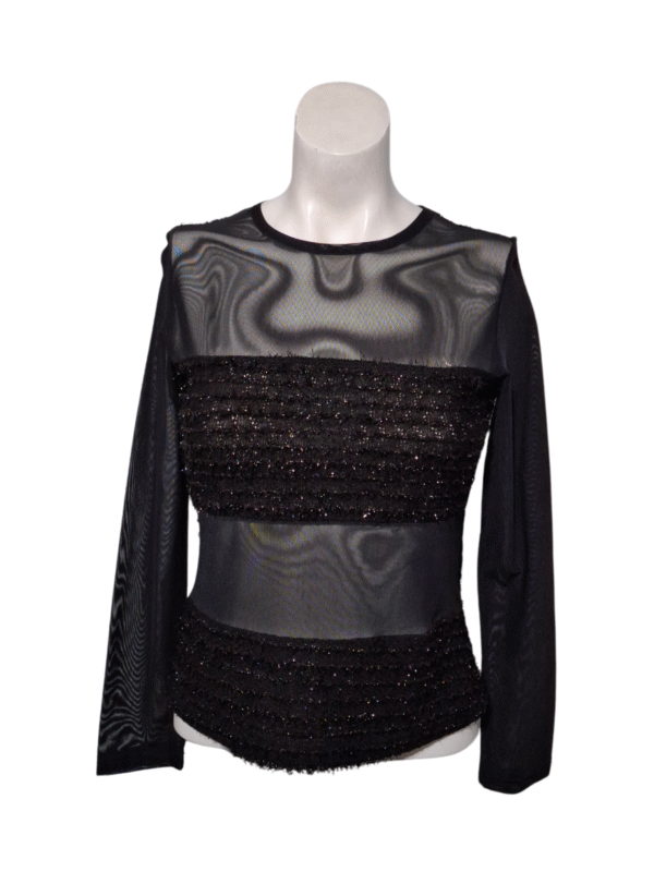 Juoda blizganti palaidinė, S