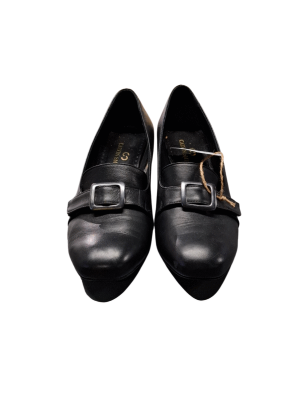 Juodi bateliai, 40 dydis