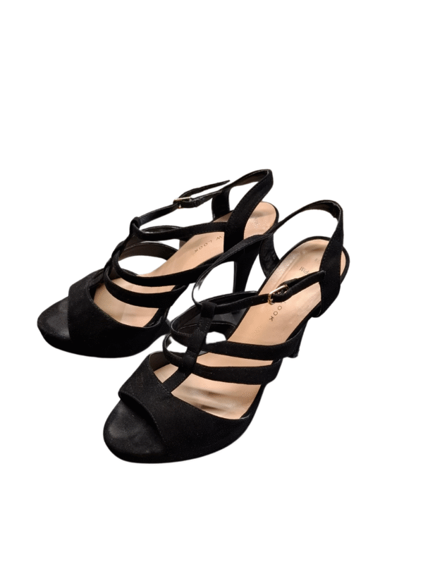 Juodi atviri aukštakulniai, 39 dydis