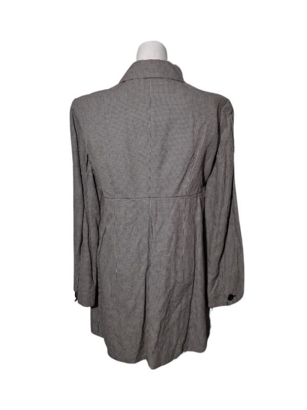 Kreminės spalvos raštuotas paltas, L