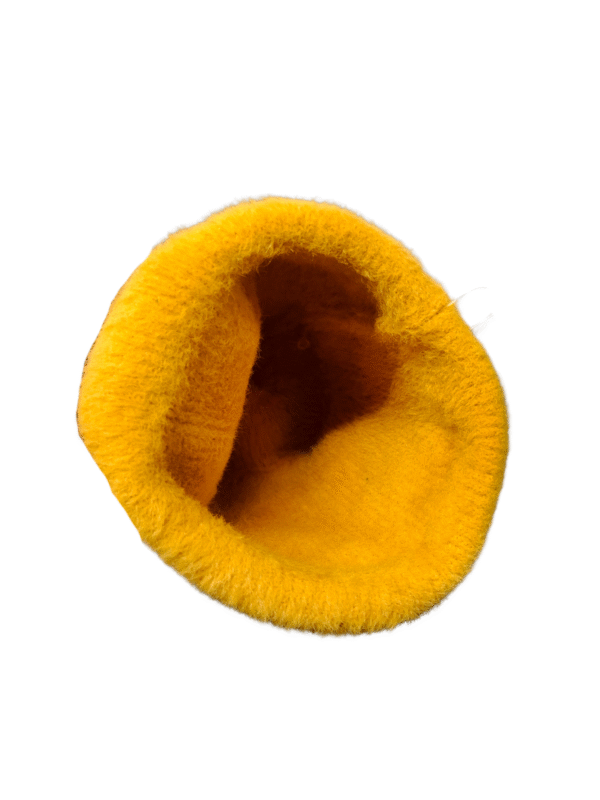 Geltona vaikiška kepurė