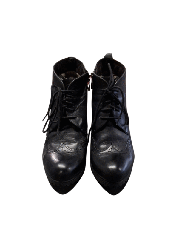 Juodi auliniai batai su kulnu, 37,5 dydis