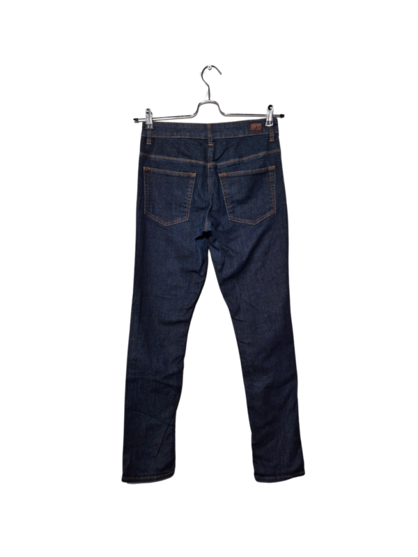 Tamsiai mėlyni džinsai, M