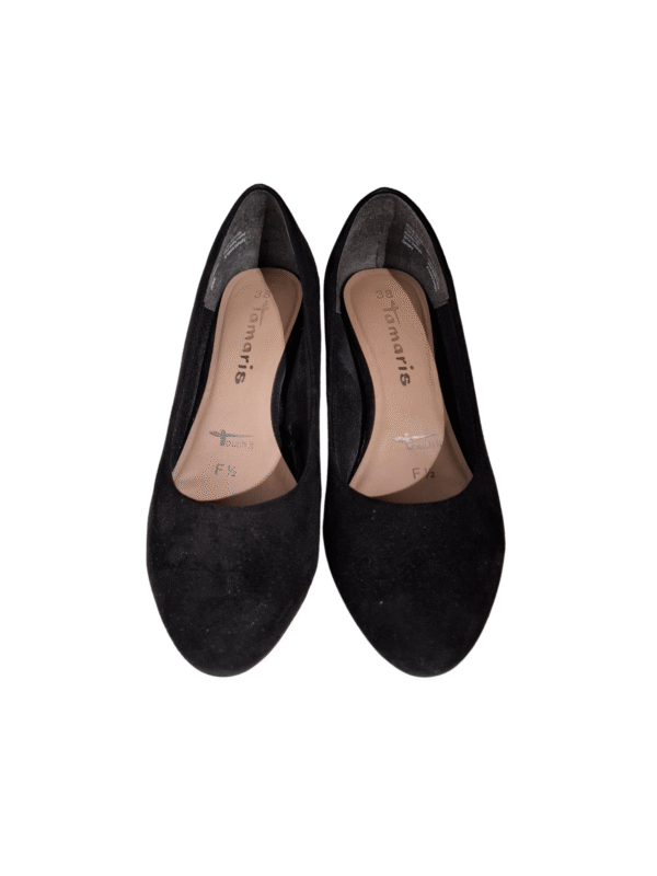 Juodi bateliai, 38 dydis