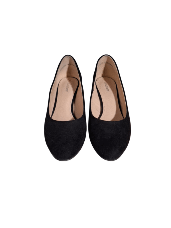 Juodi bateliai, 38 dydis