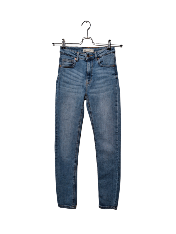 Šviesiai mėlyni džinsai, XS