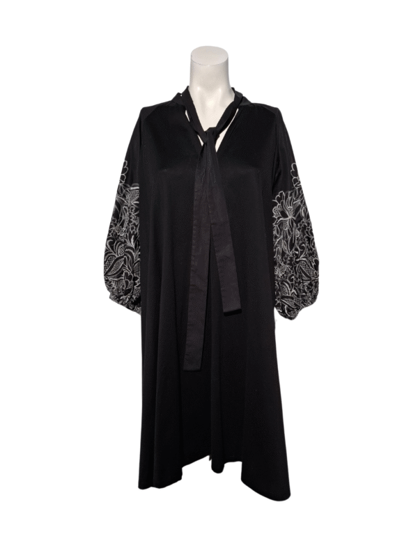 Juoda WEEKEND MAX MARA suknelė, S/M