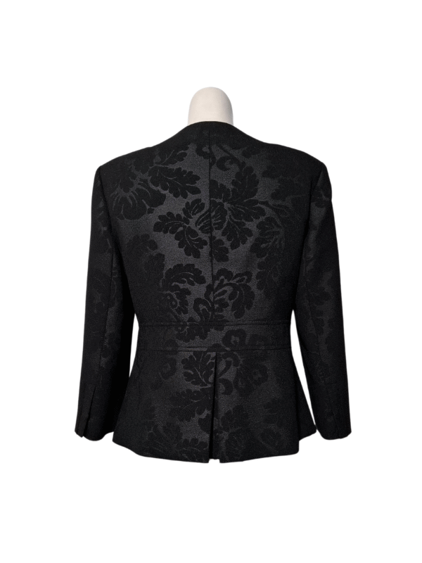 Juodas raštuotas TED BAKER švarkas, M/L