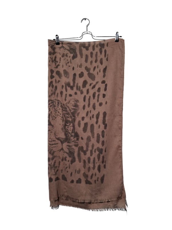 Ruda raštuota skara