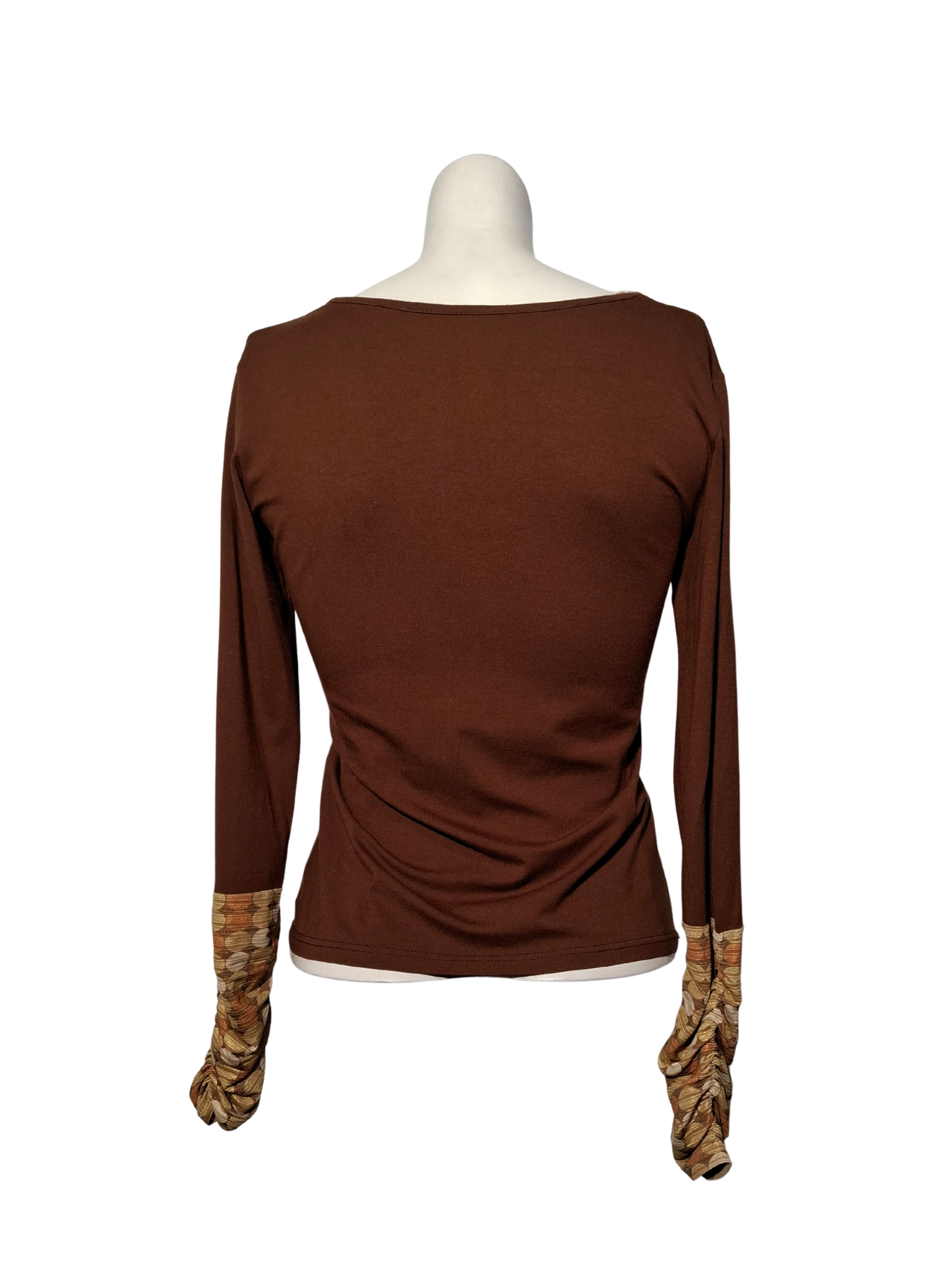 Ruda WADIMA palaidinė, M