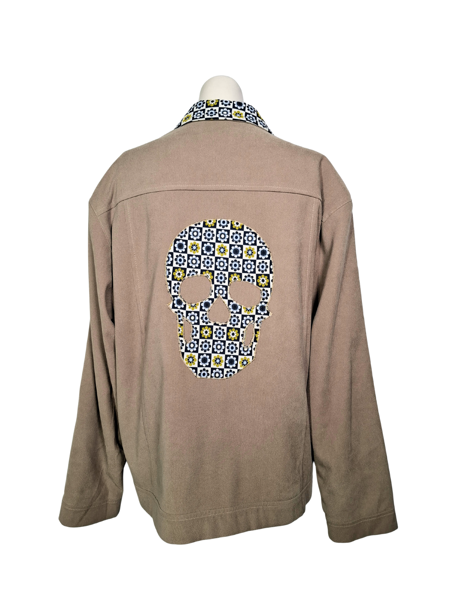 Upcycled by LOOPTEX smėlio spalvos švarkas, XL