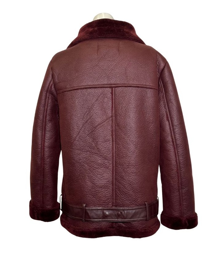 Bordo spalvos ZARA striukė, S