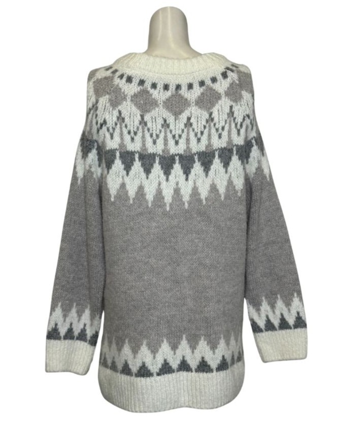 Raštuotas MNG megztinis, L