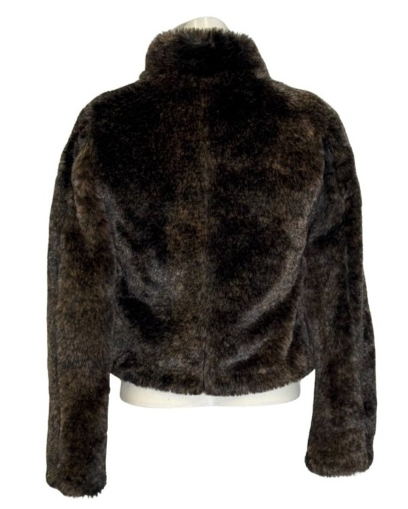 Rudi dirbtinio kailio PULL&BEAR kailiniai, S