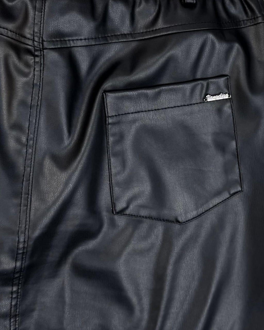 IMG_4810_clipped_rev_1