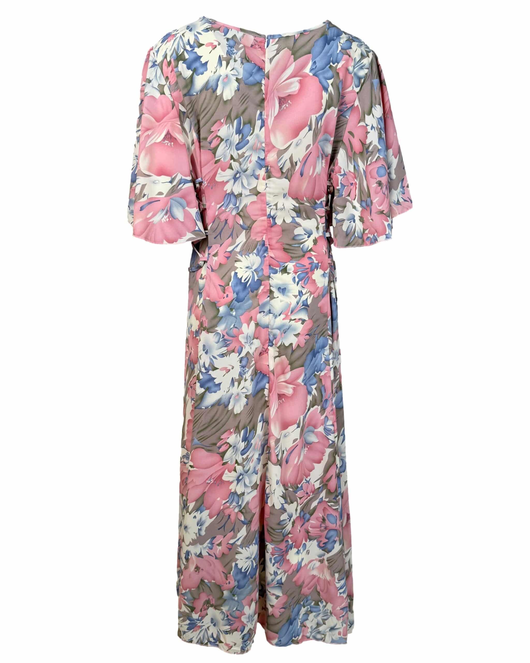 Įvairiaspalvė gėlėta suknelė, 2XL