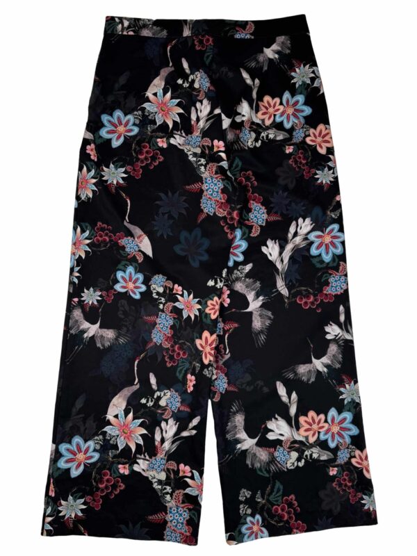 Juodos gėlėtos H&M kelnės, XL