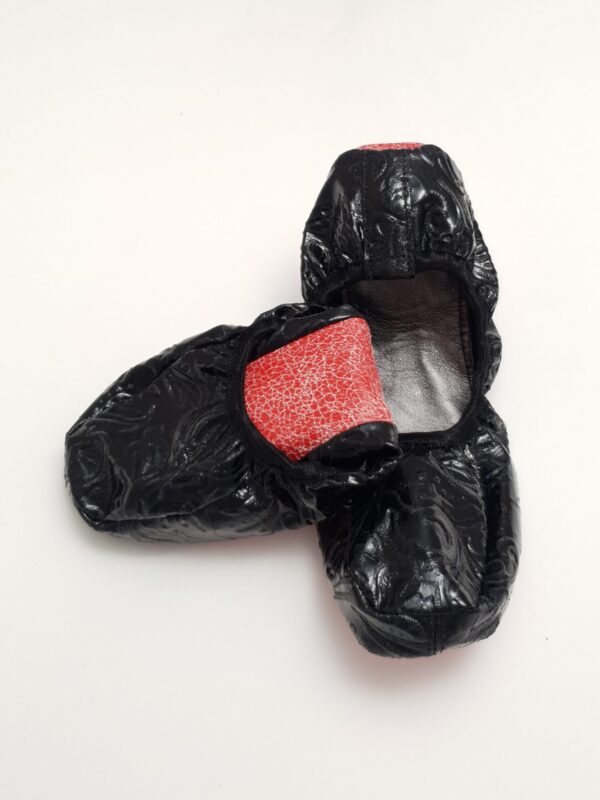 Juodos blizgios balerinos, 39 dydis