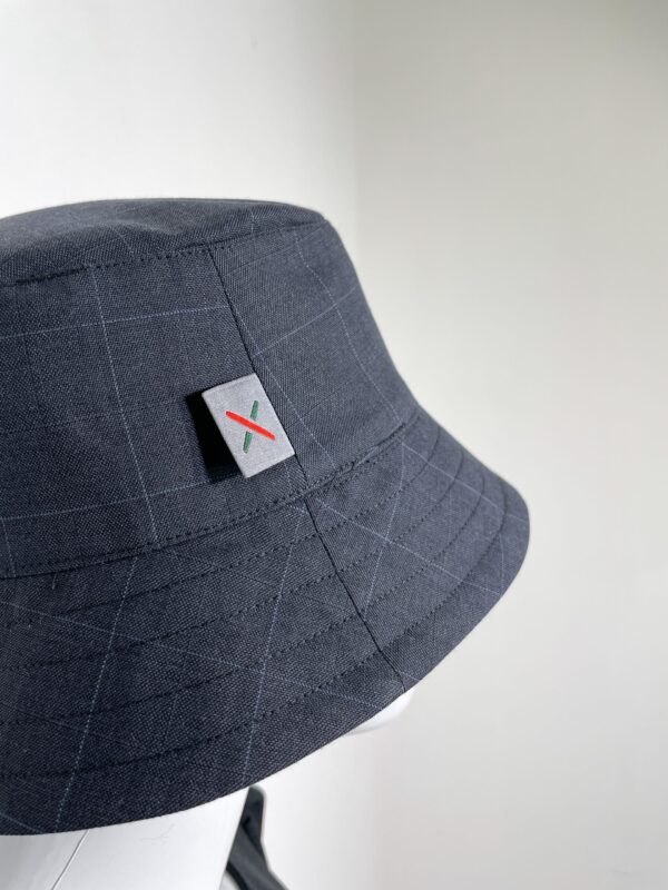 TEXTALE upcycled vilnonė kepurė / Bucket Hat, tamsiai mėlyna, M