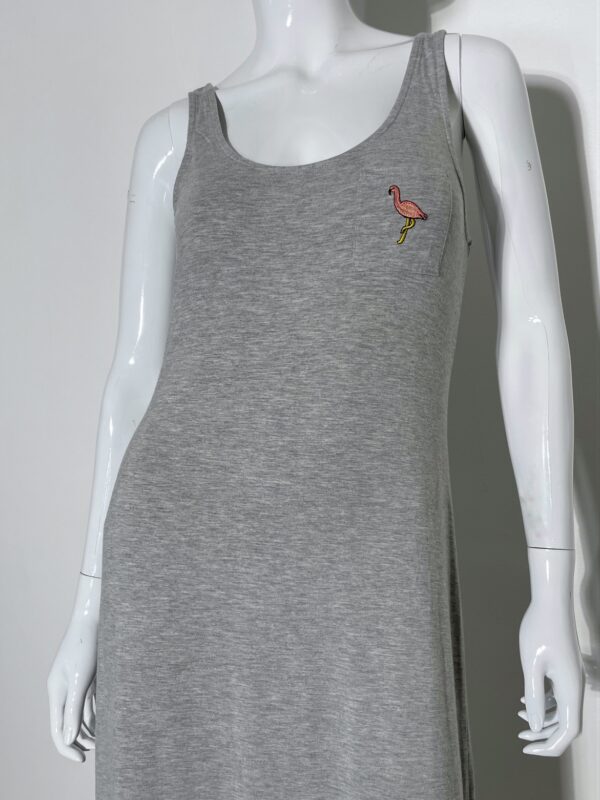 Pilka ilga suknelė ant petnešėlių, L