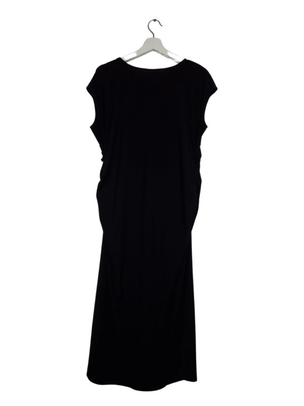 Juoda suknelė be rankovių, XXL