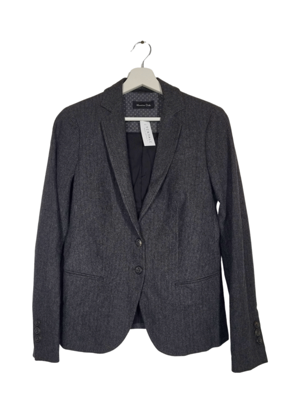 Pilkas dryžuotas vilnonis švarkas, M