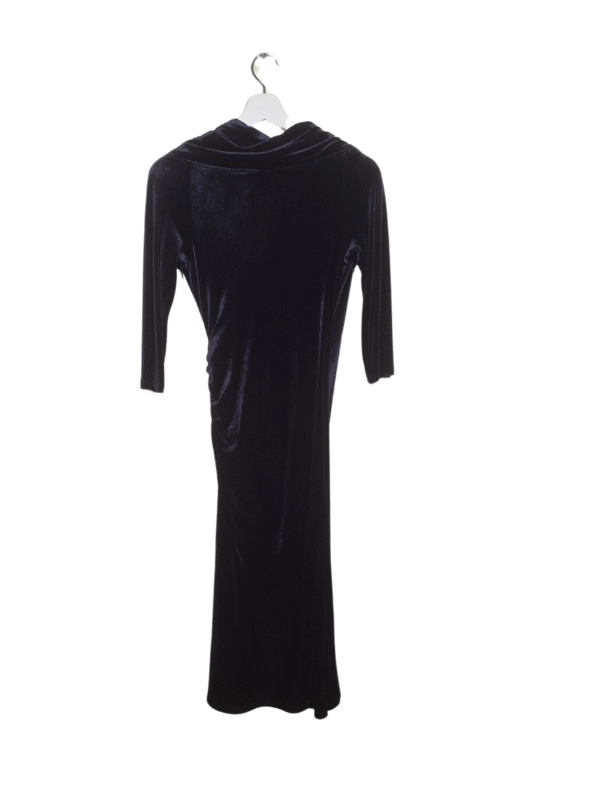 Mėlyna aksominė suknelė, S