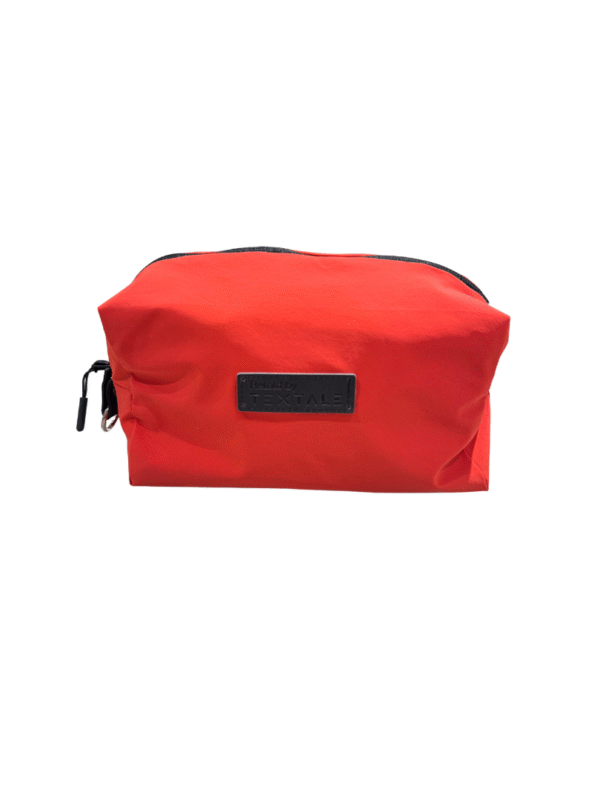 “Retold by TEXTALE” linijos minkšta kosmetinė, L