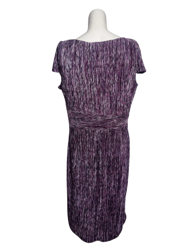 Violetinė suknelė, XL