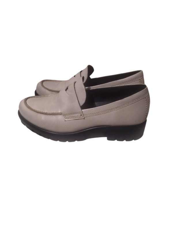 Balti bateliai, 36 dydis