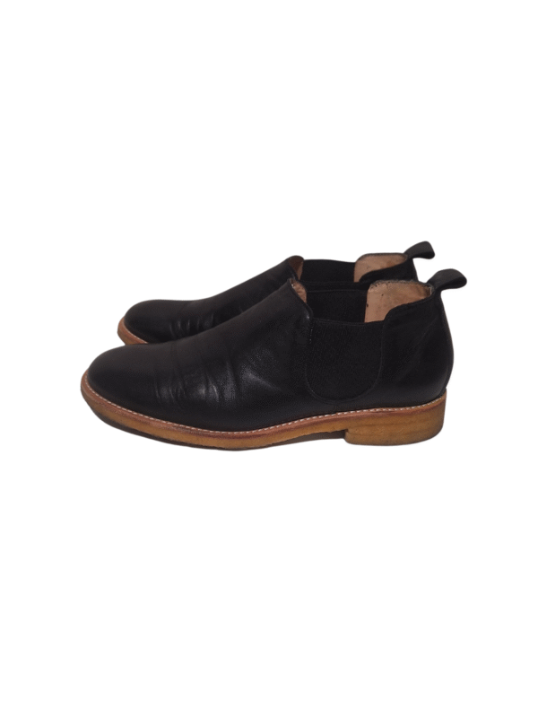 Juodi bateliai, 37,5 dydis