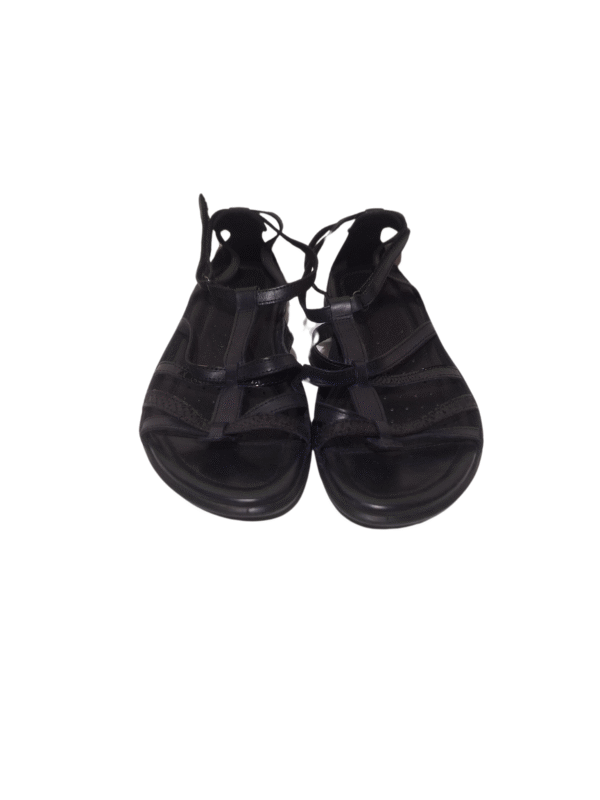 Juodos spalvos basutės, 39 dydis