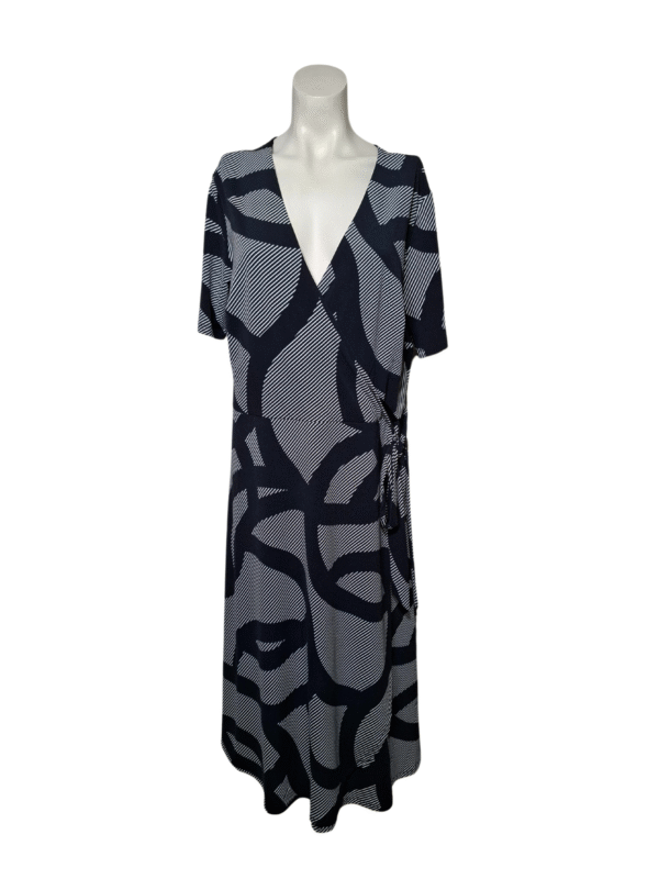 Juoda raštuota suknelė, NAUJA, L