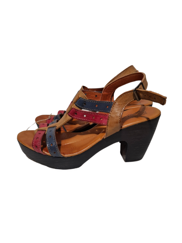 Rudos basutės ant platformos, 41 dydis