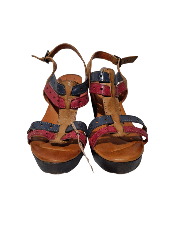 Rudos basutės ant platformos, 41 dydis